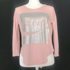 5/$25🖤 Coca Cola shirt